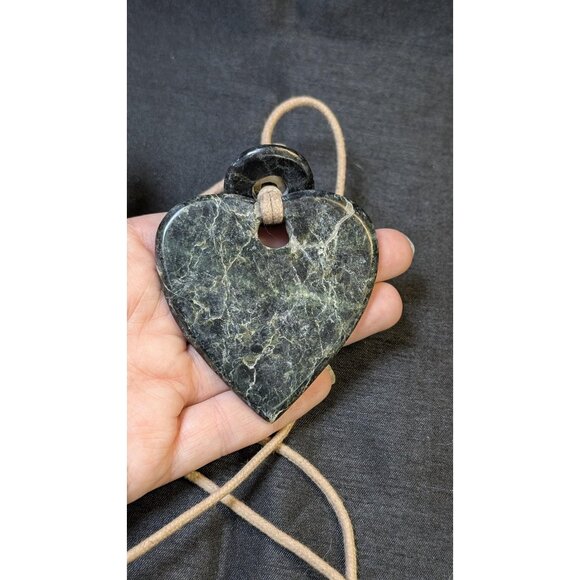 3 for $30 Vintage hand carved stone pendant with leather strap and wood bead - Picture 6 of 10